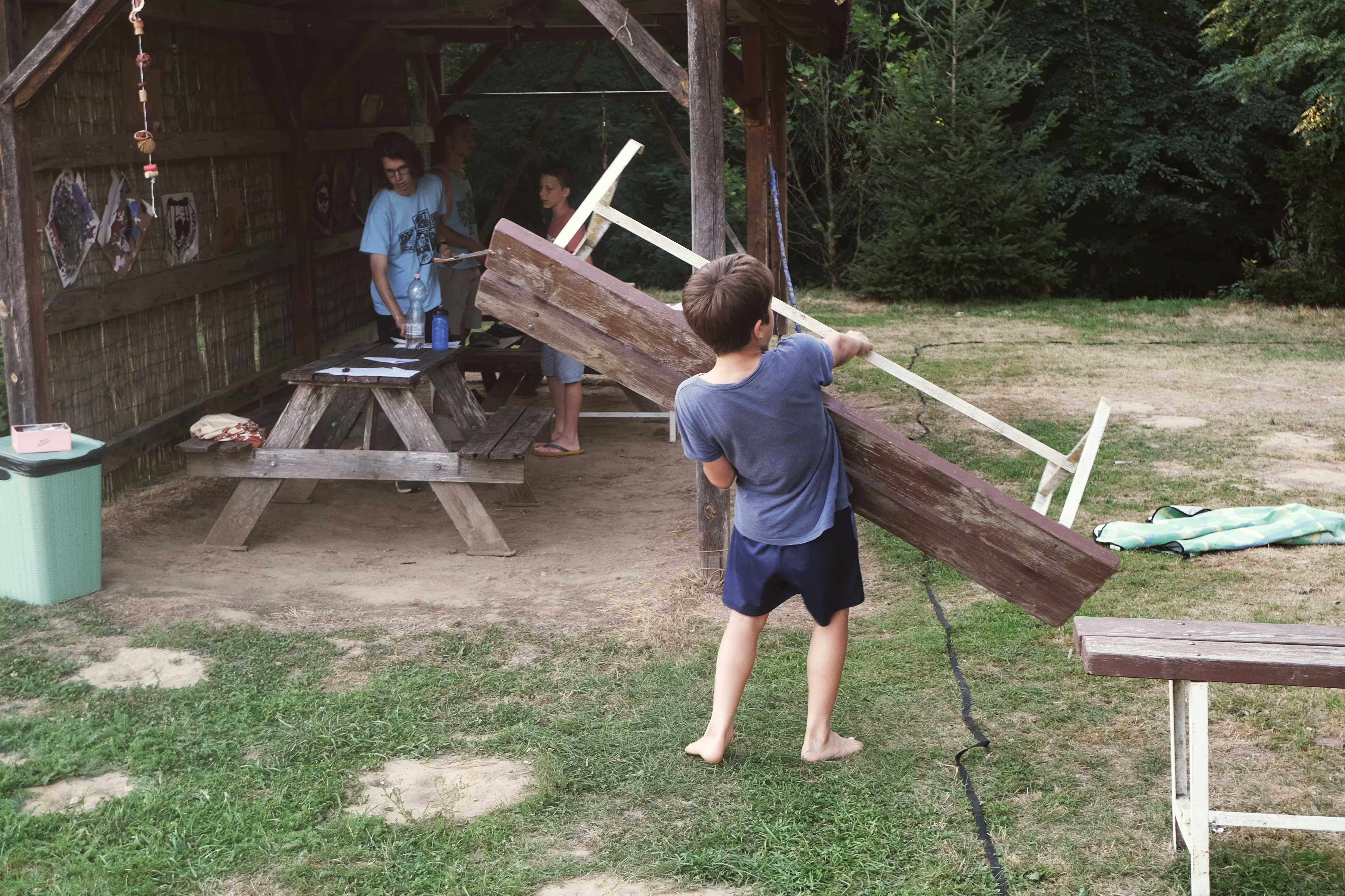 /src/assets/uploads/w (10).avif