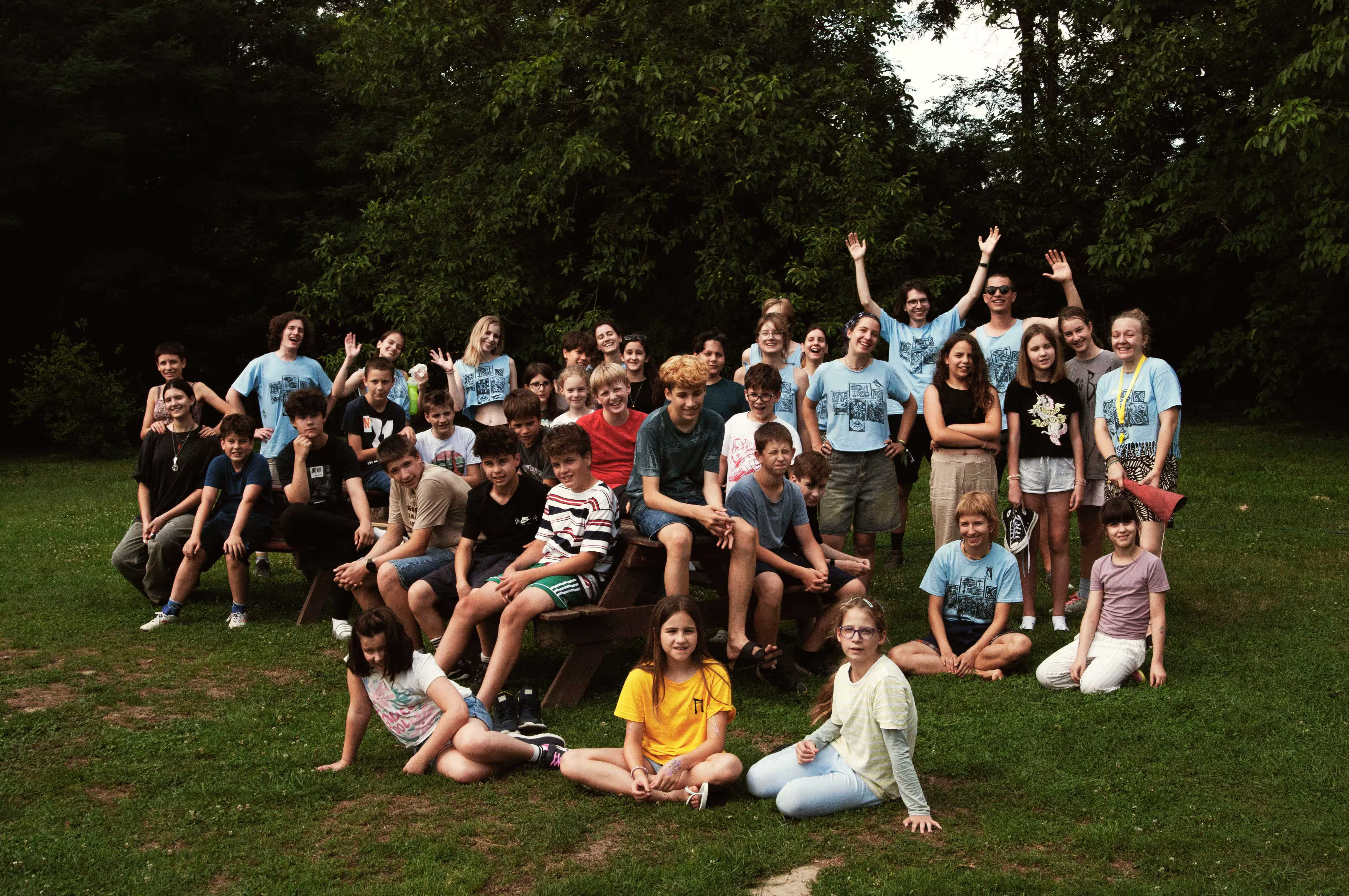 /src/assets/uploads/w (32).avif