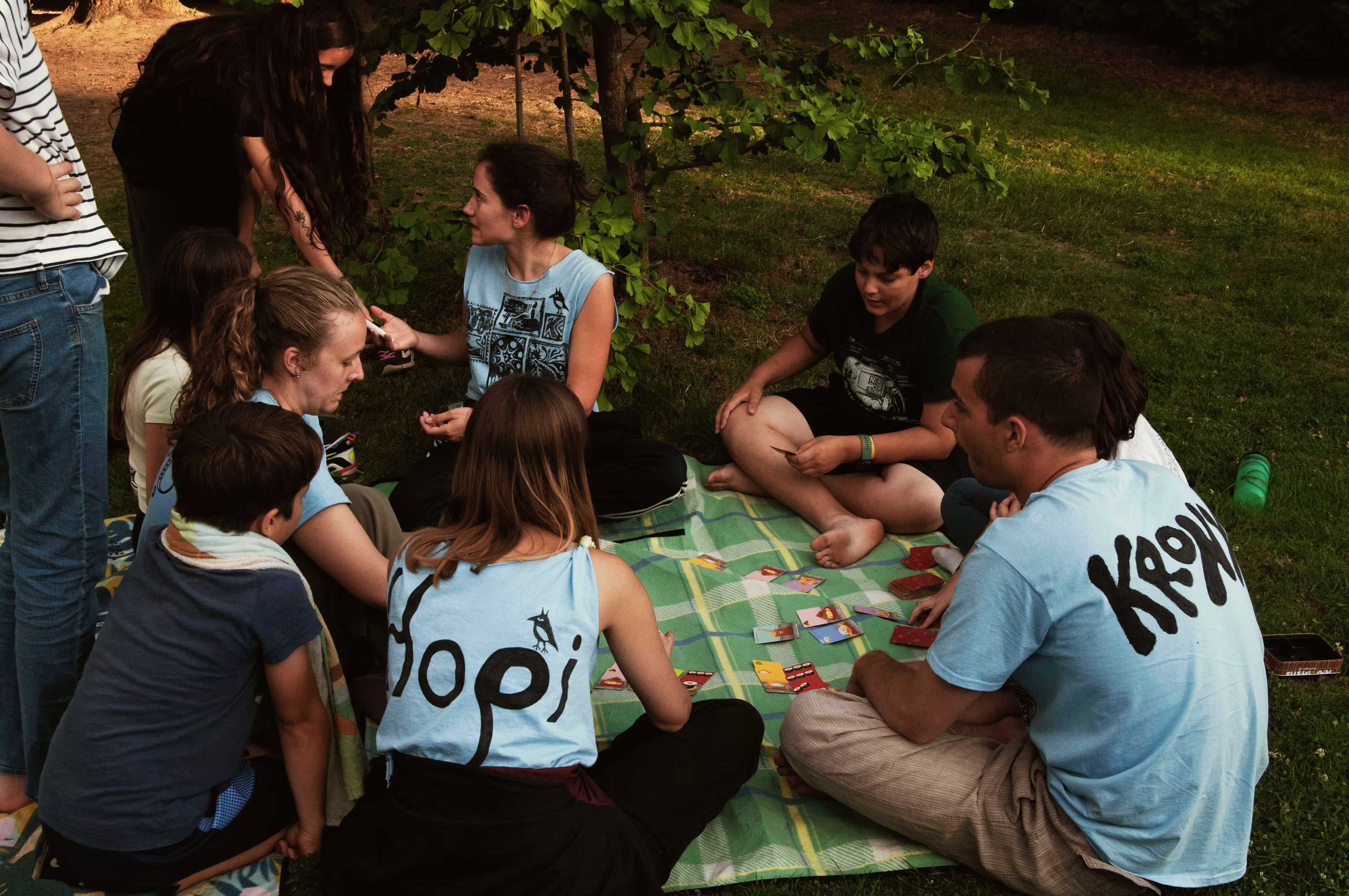 /src/assets/uploads/w (54).avif