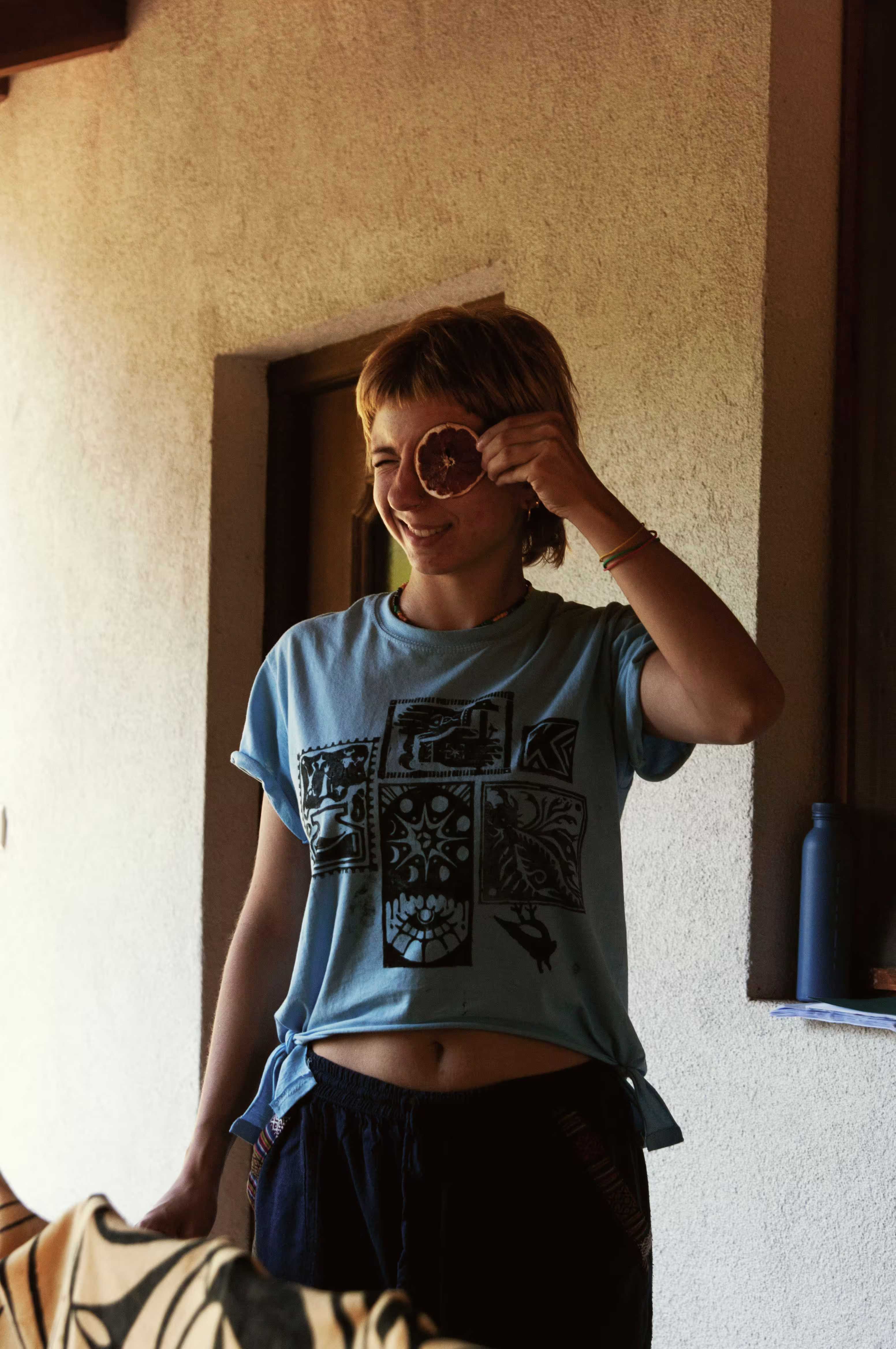 /src/assets/uploads/w (61).avif