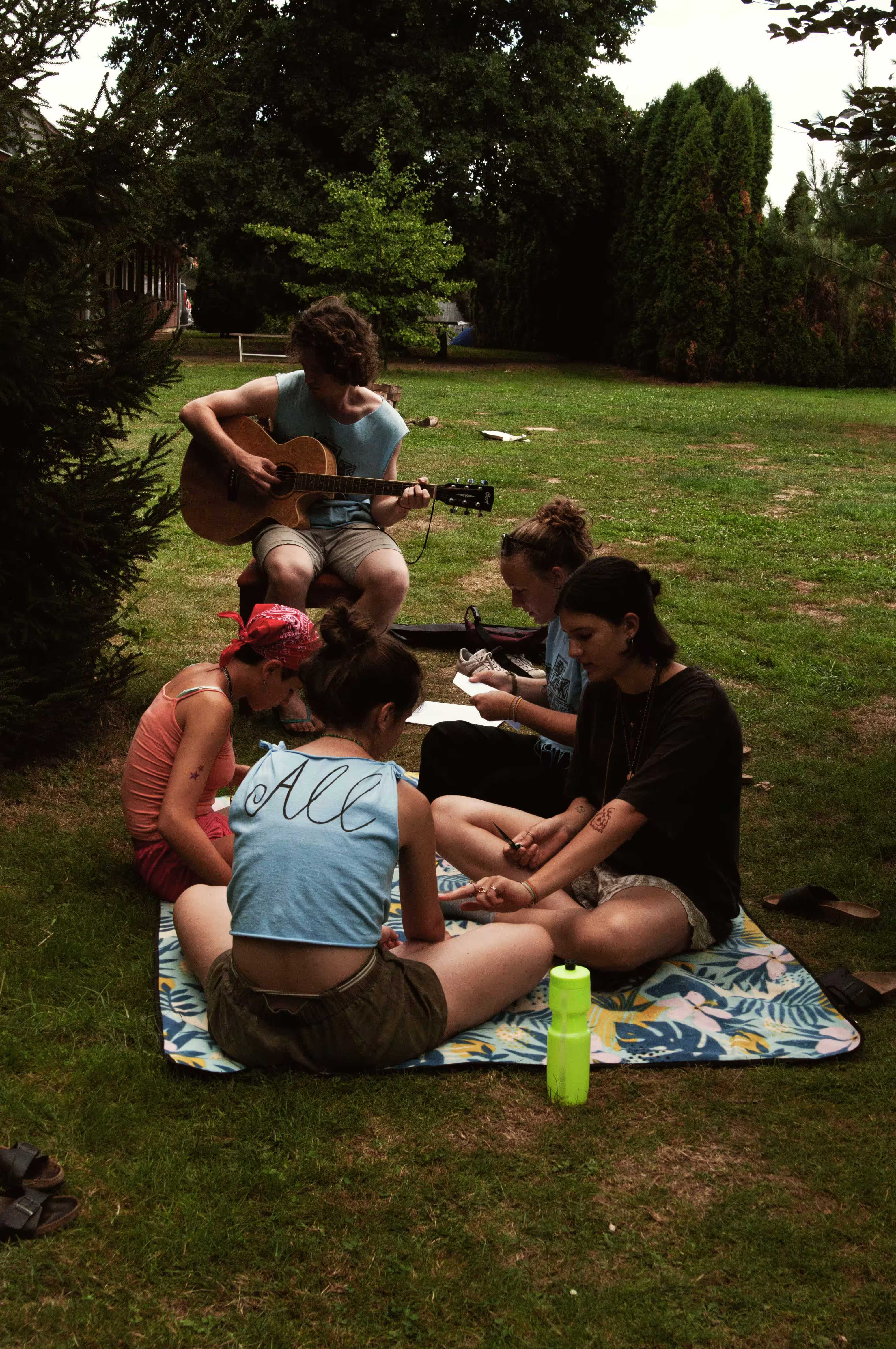 /src/assets/uploads/w (63).avif