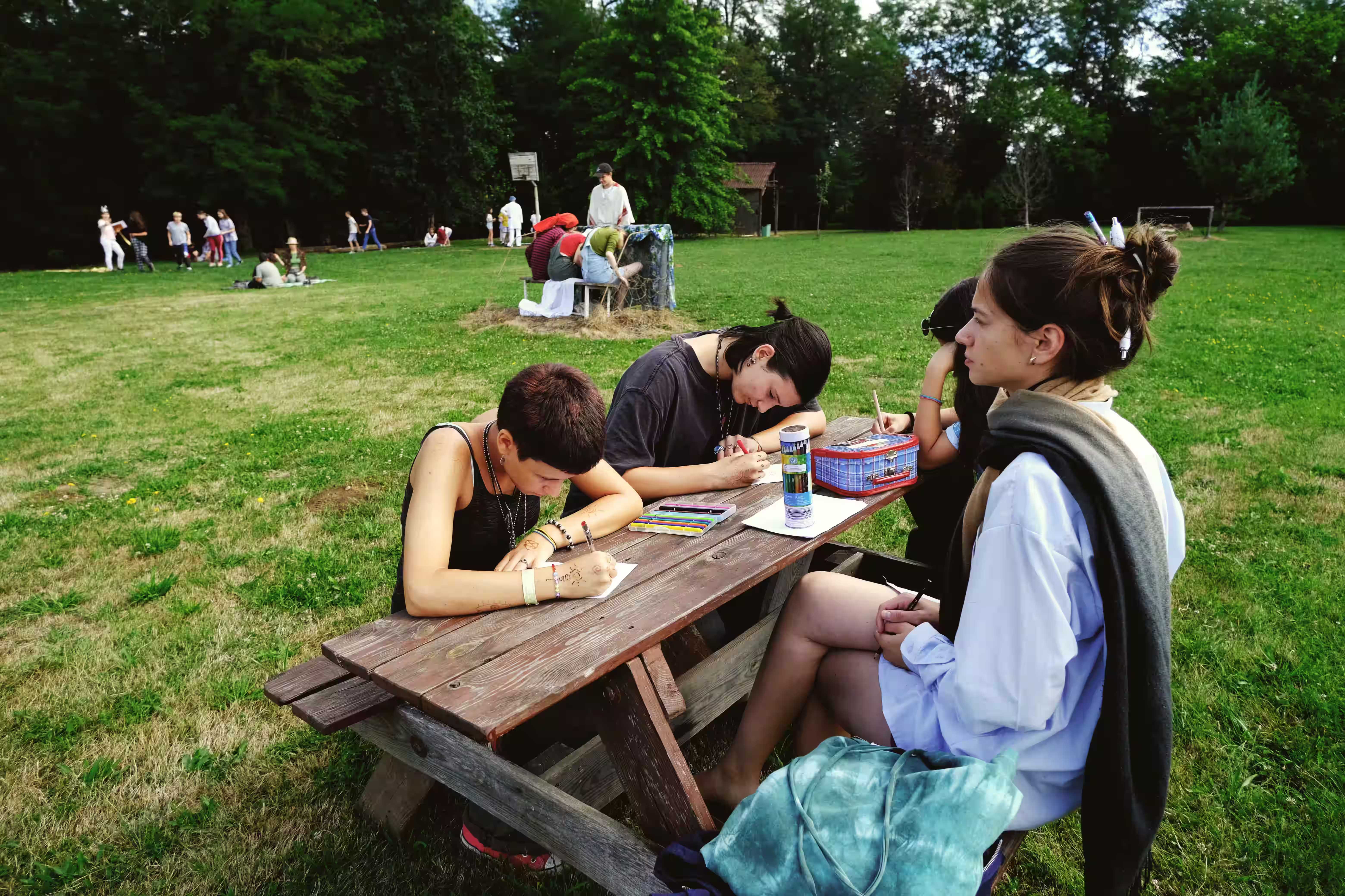 /src/assets/uploads/w (89)_compressed.avif